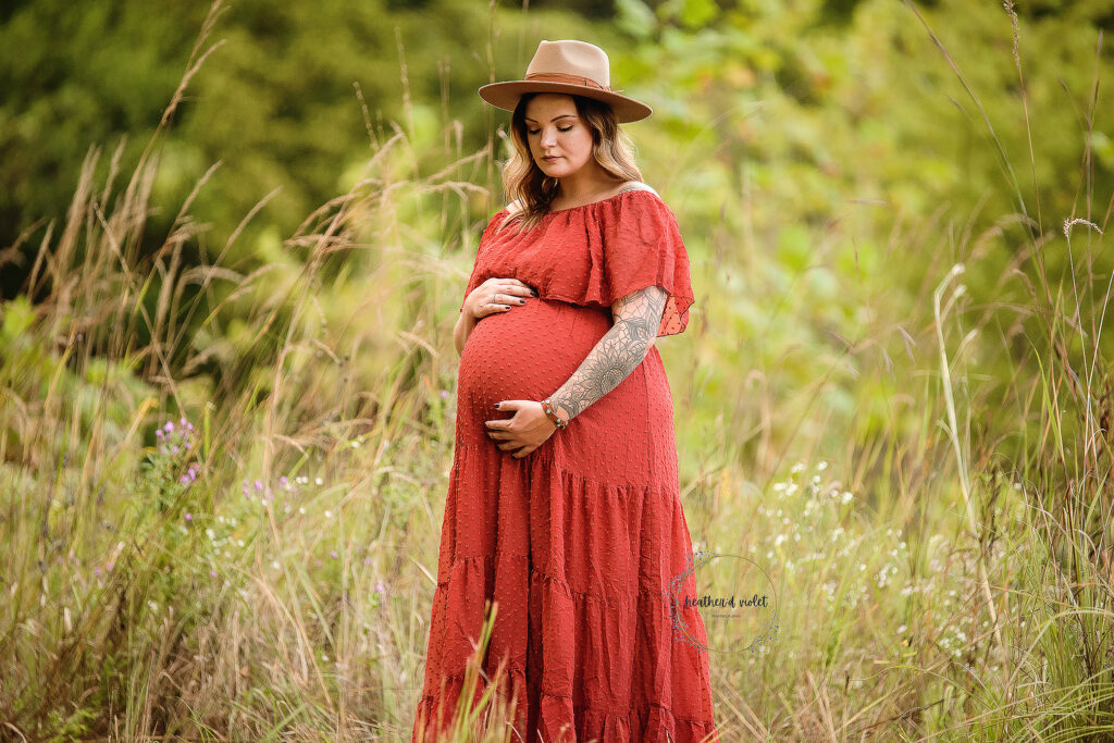 maternity photographer near me, Indianapolis pregnancy photoshoot, baby bump photography Lafayette IN