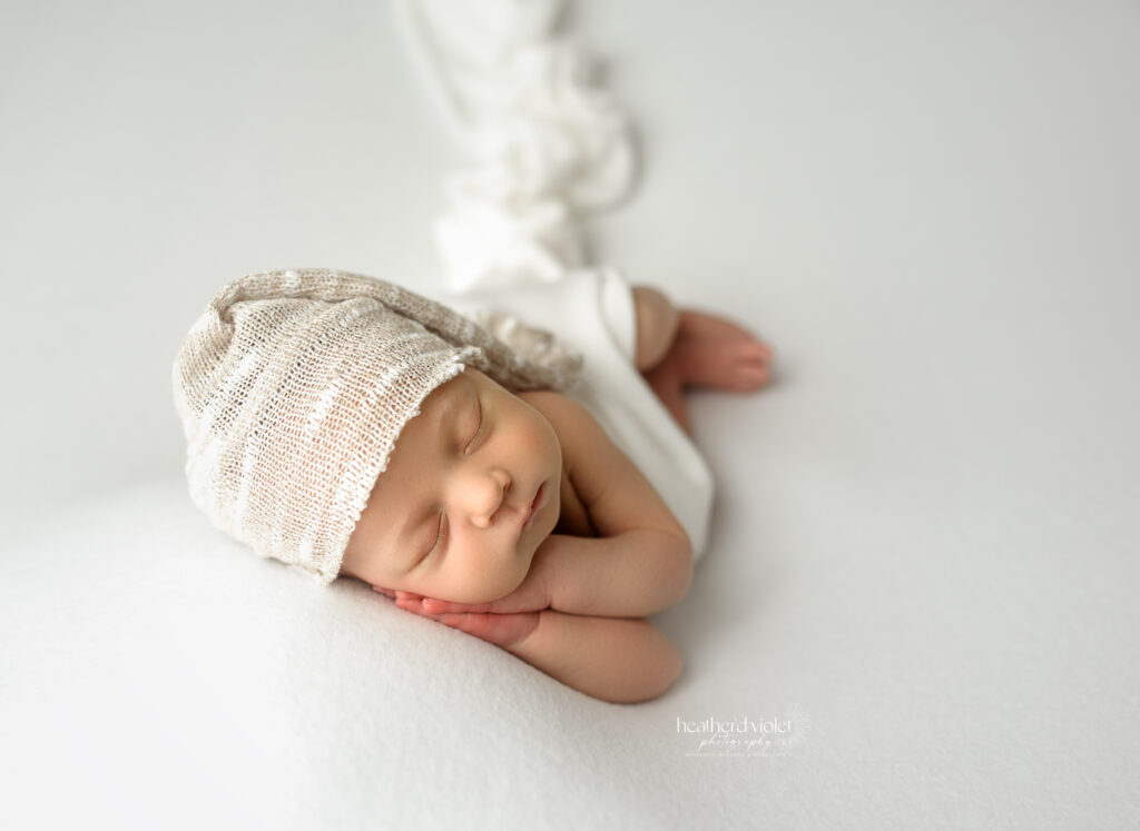 Lafayette IN newborn photographer, newborn photography near me, newborn photography packages